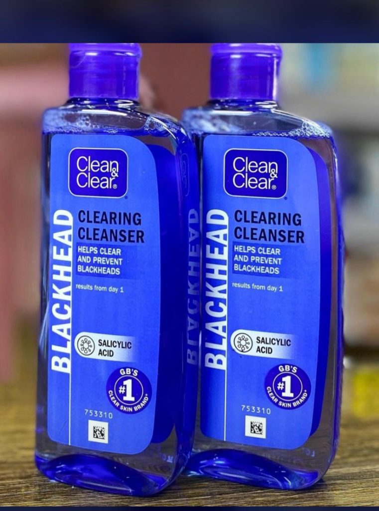 Cleanse and Clarify with Salicylic Acid Face Wash - Reduce Acne and Blackheads